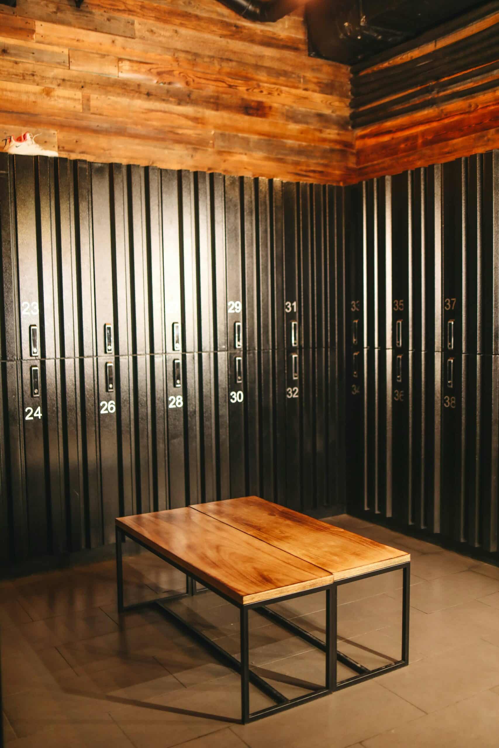 pexels-polina-tankilevitch-3875514